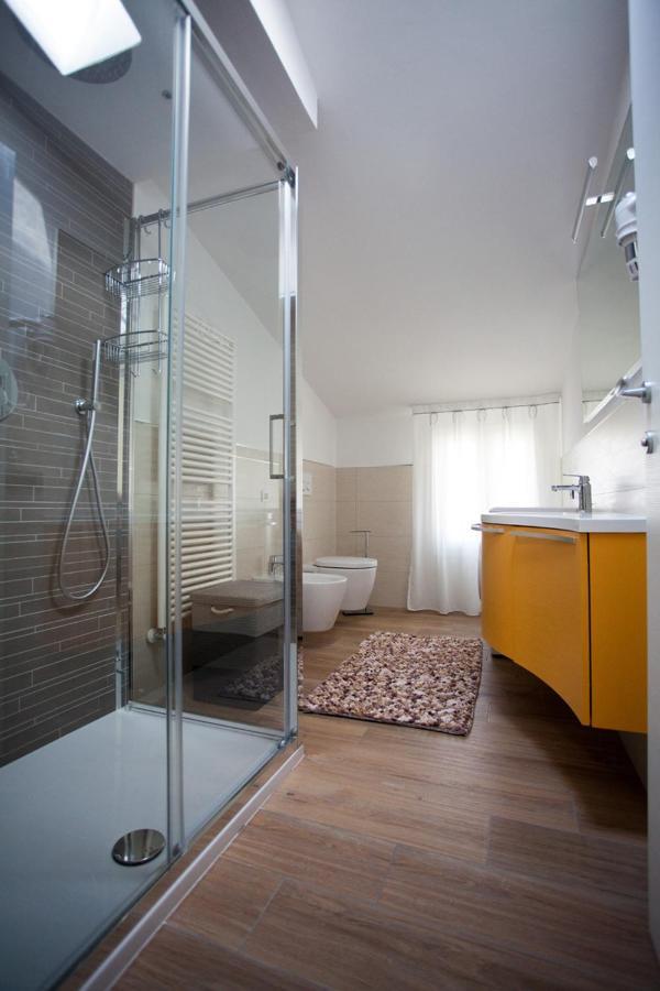 Appartamento con 2 Camere da Letto